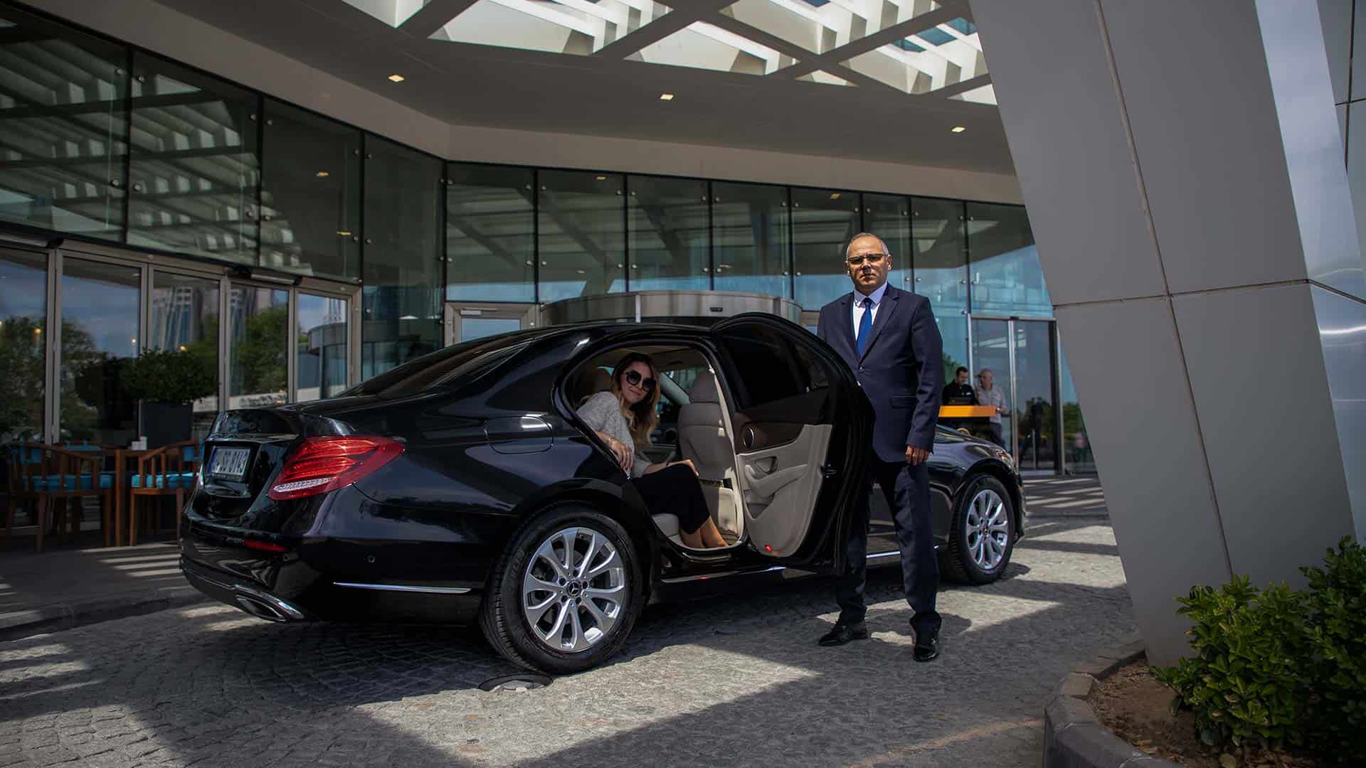 Аренда автомобиля с водителем: особенности, преимущества и важные нюансы - 5